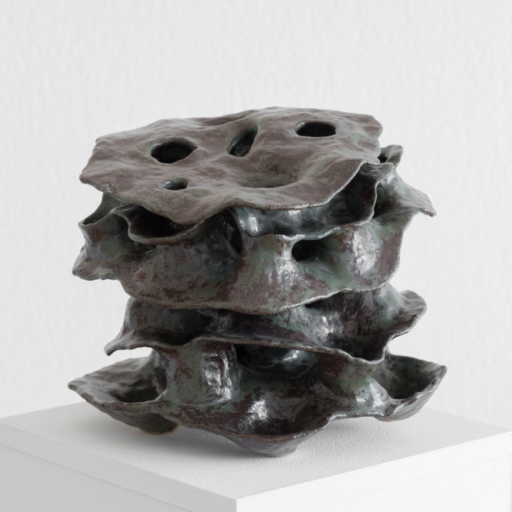 Skulptur Porifera im Atelier kunstpunkt-bern von Judith Kaffka